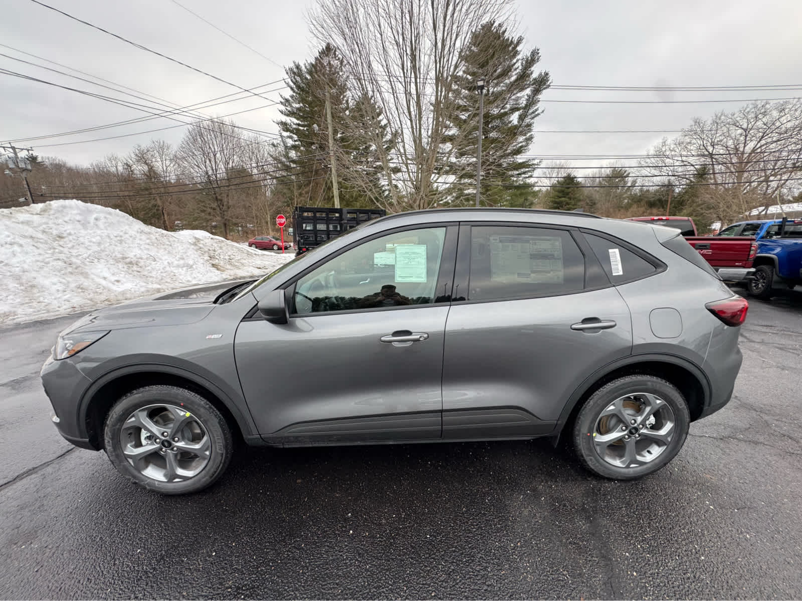 View vehicle photo 2