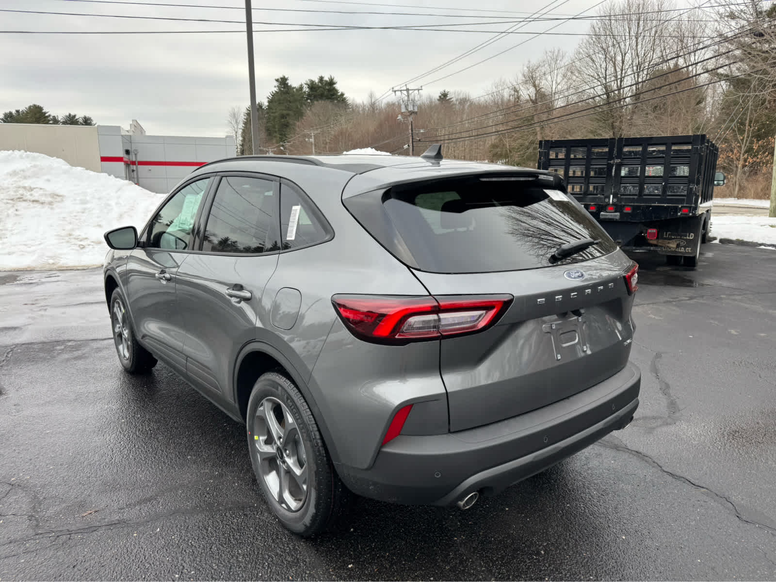 View vehicle photo 3