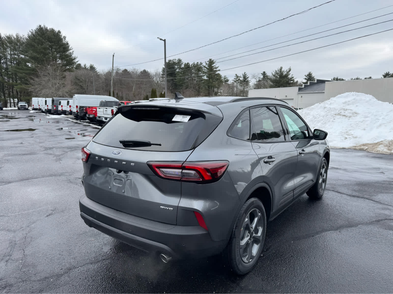 View vehicle photo 6