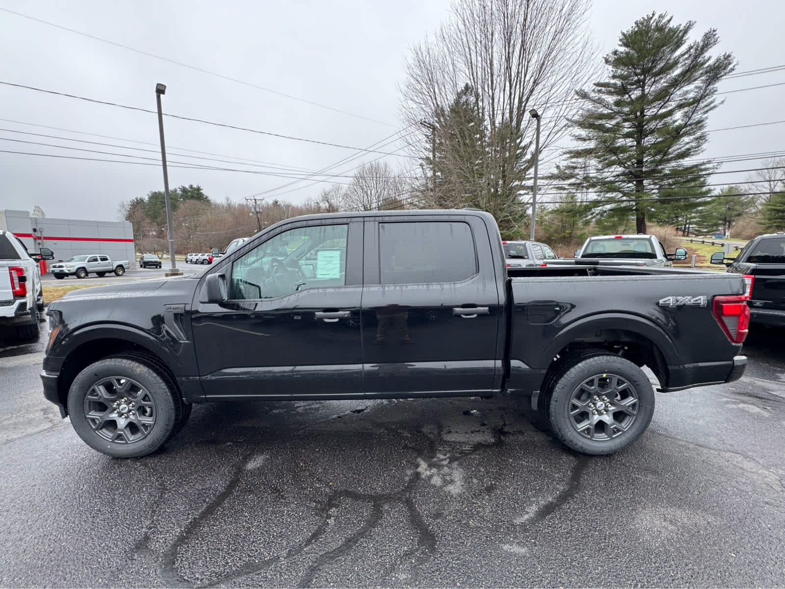 View vehicle photo 2