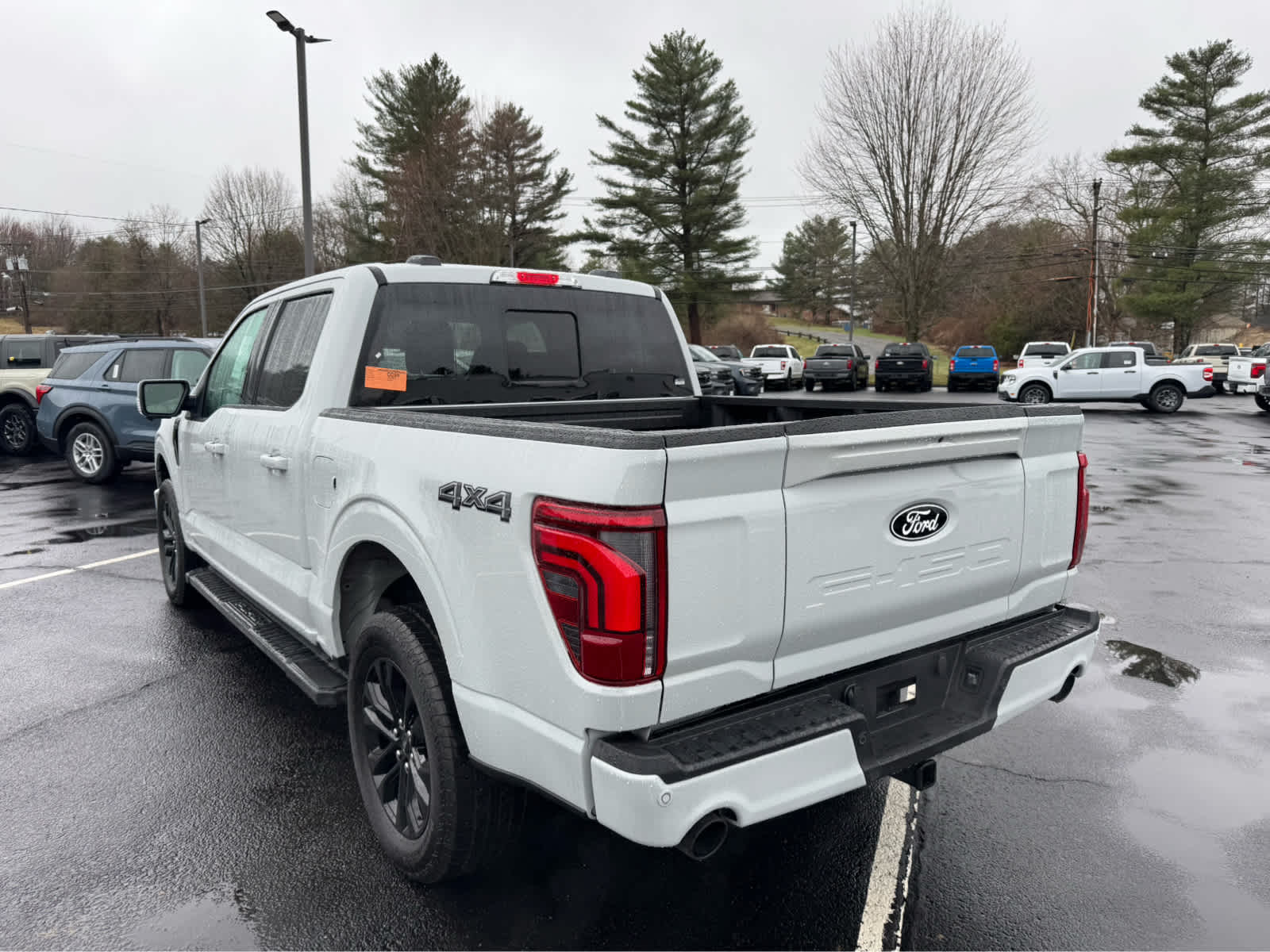 View vehicle photo 3