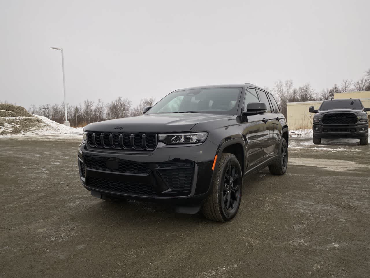 View vehicle photo 2