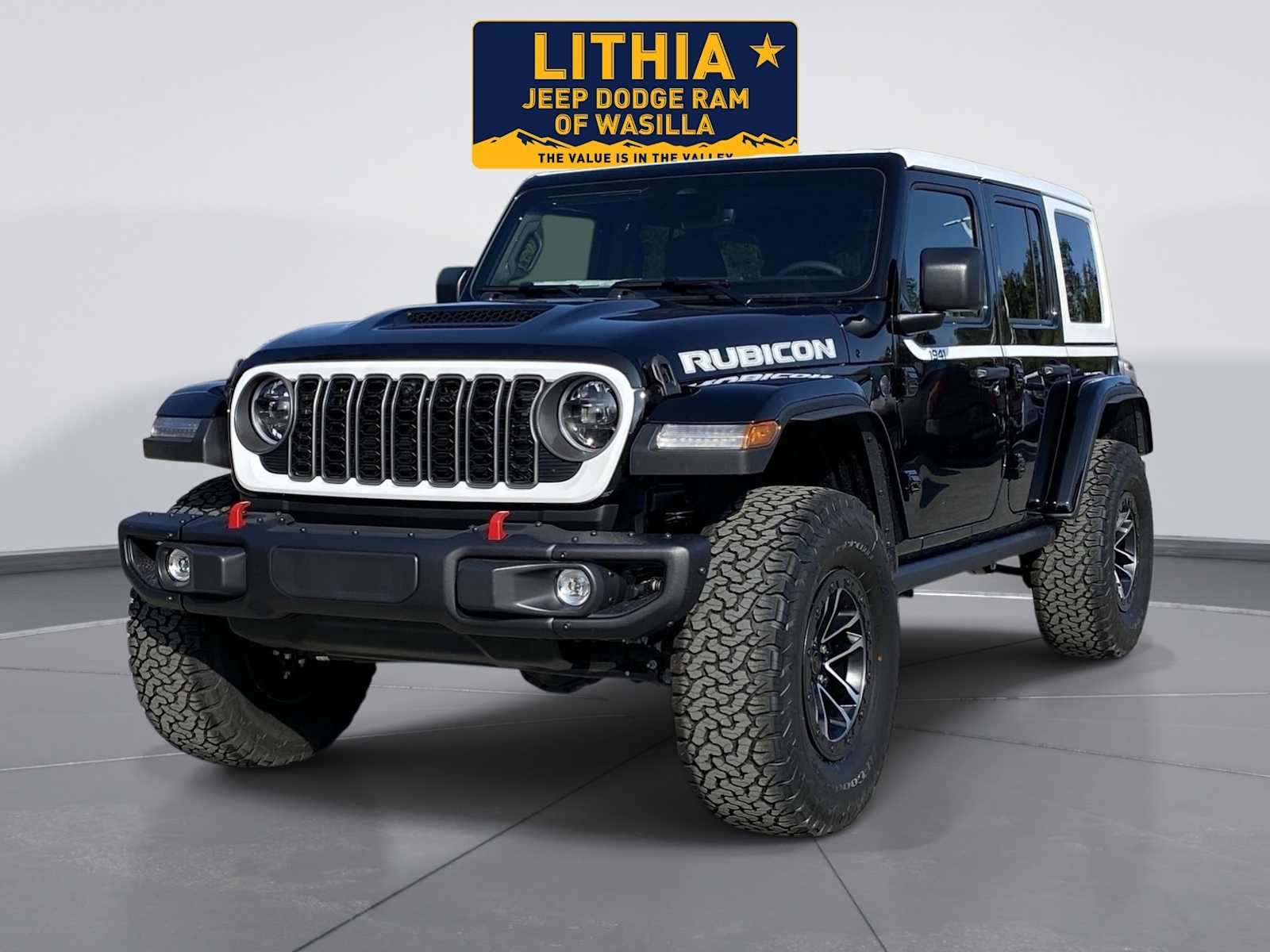 Black Clearcoat 2026 Jeep Wrangler SUV / Crossover Four-Wheel Drive 8-Speed Automatic