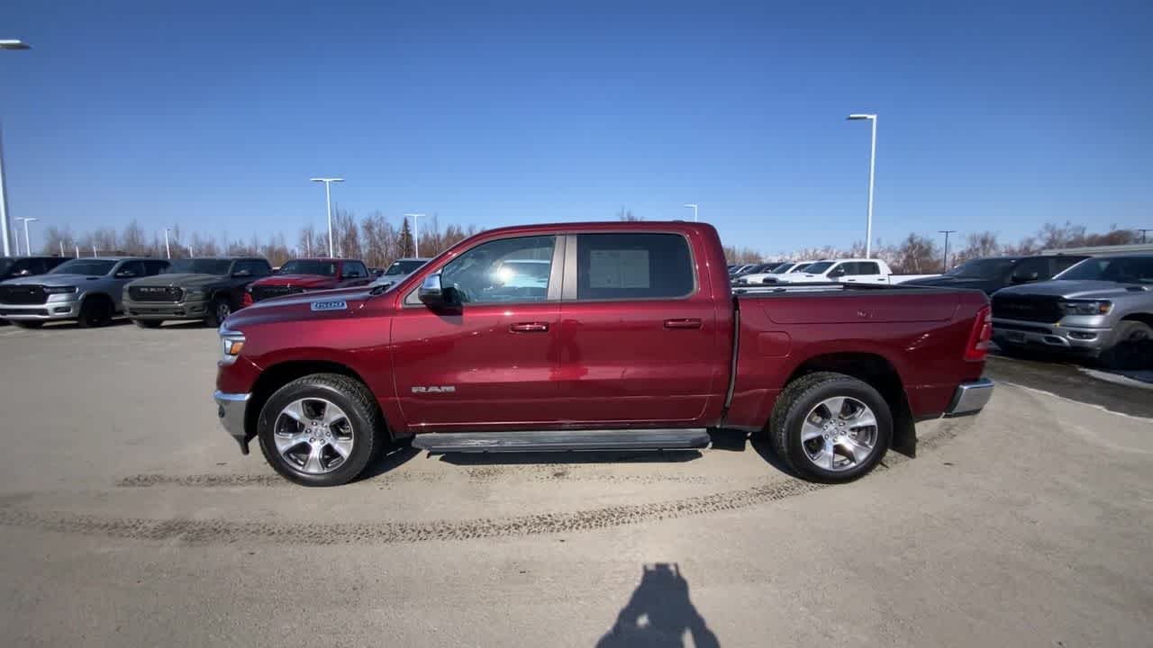 View vehicle photo 5