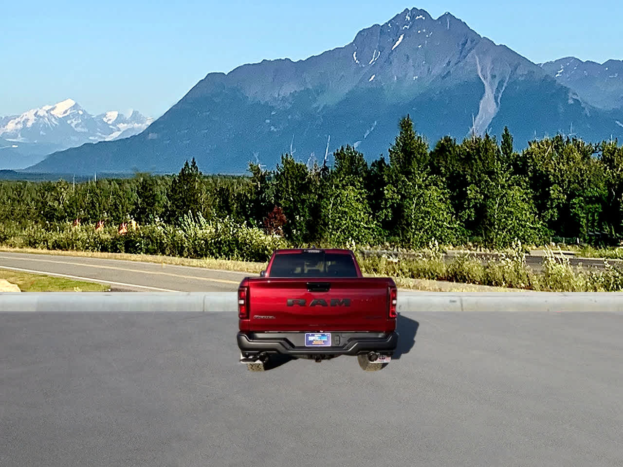 View vehicle photo 5