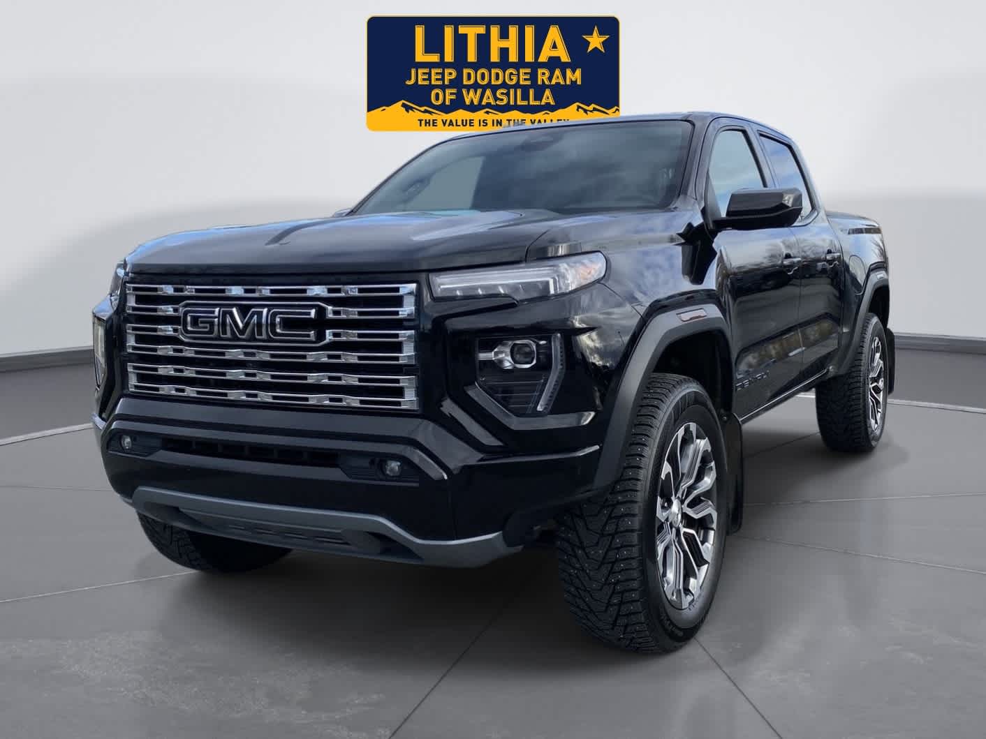 ONYX BLACK 2023 GMC Canyon Pickup Truck Four-Wheel Drive 8-Speed Automatic