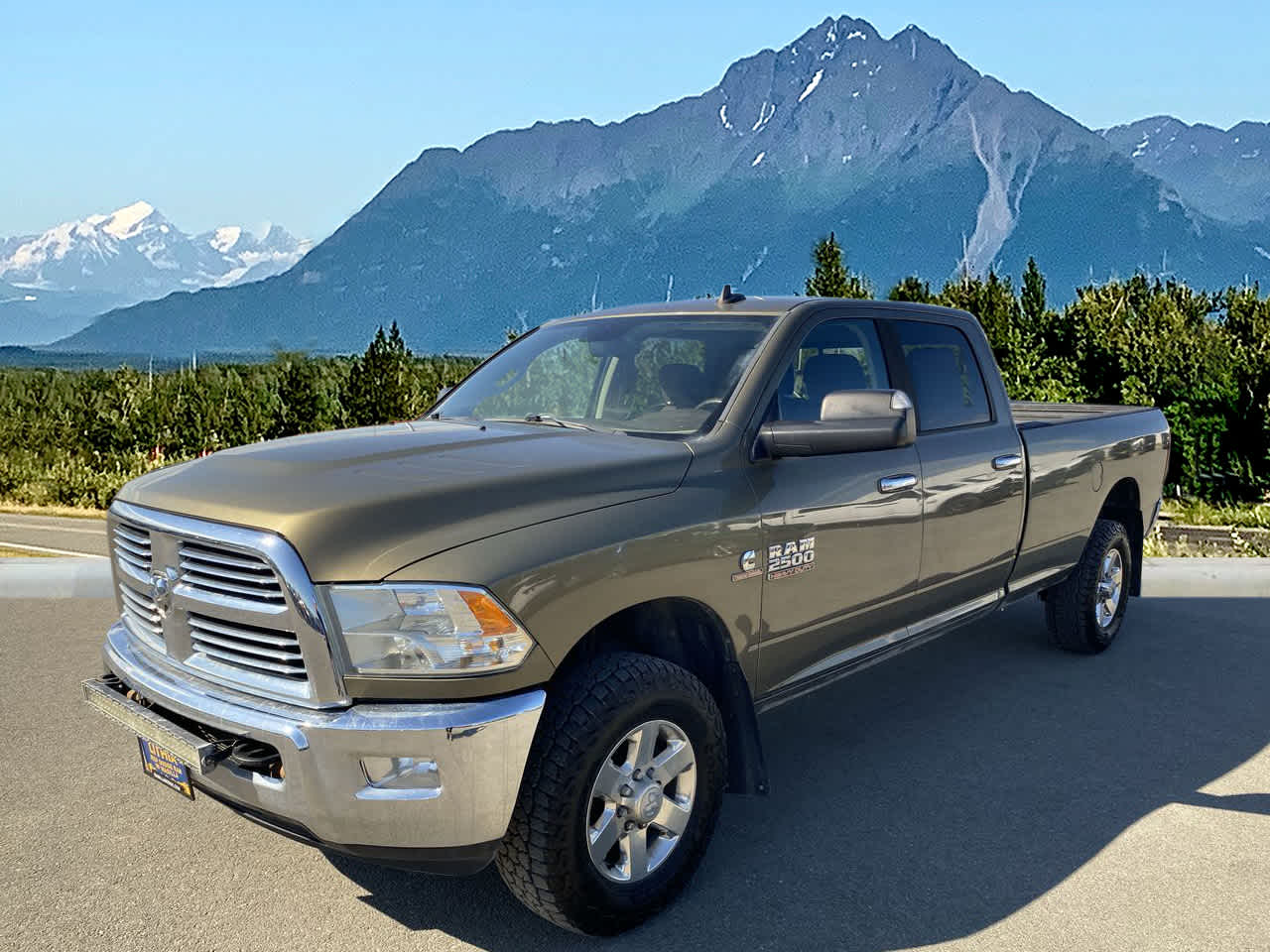 Prairie Pearlcoat 2014 RAM 2500 Pickup Truck Four-Wheel Drive 6-Speed Automatic