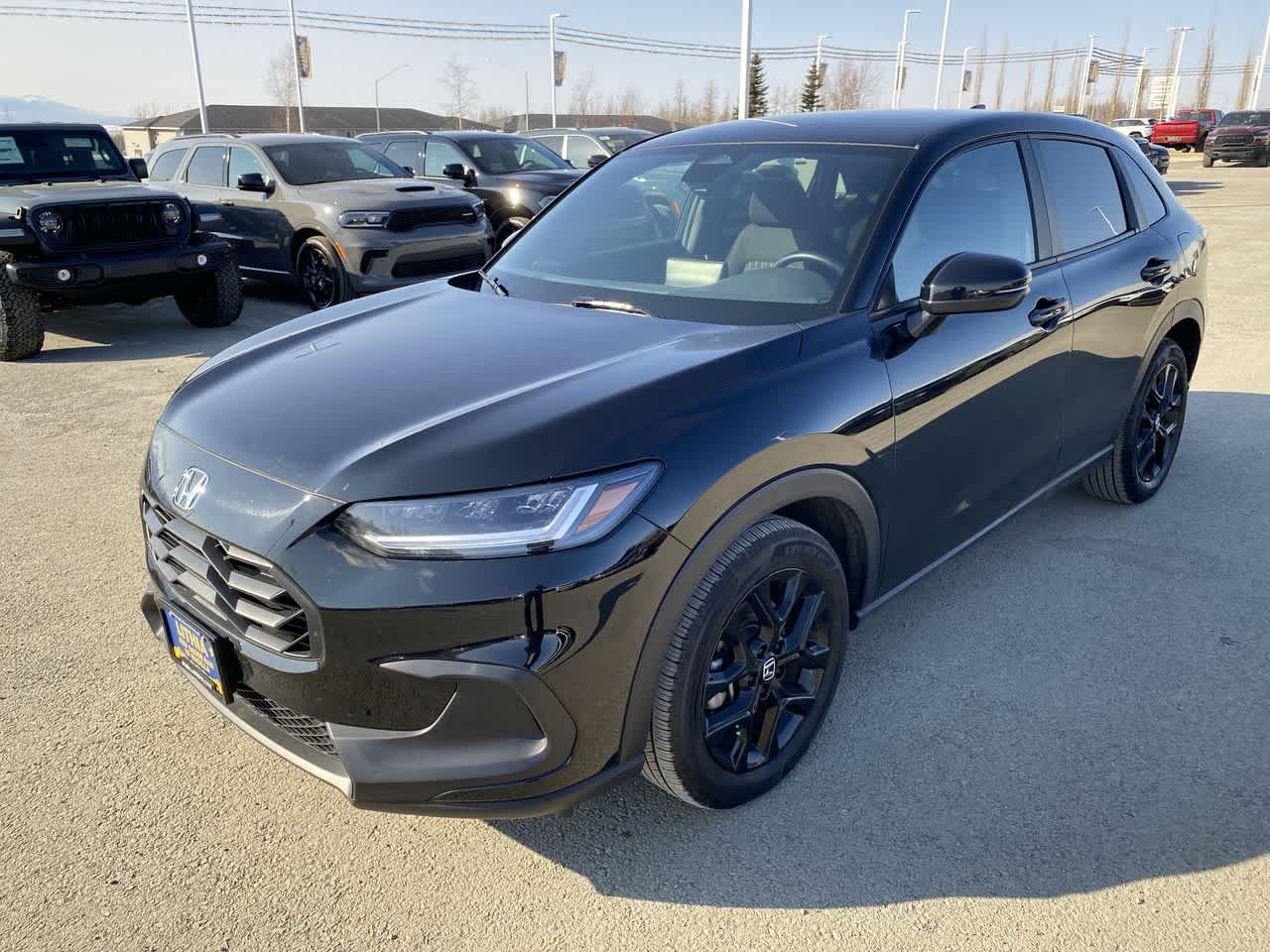View vehicle photo 2