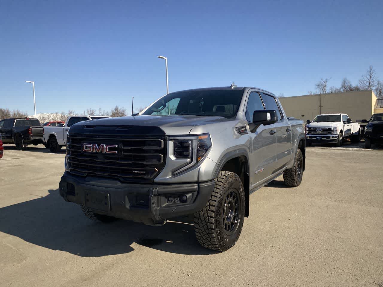 View vehicle photo 2