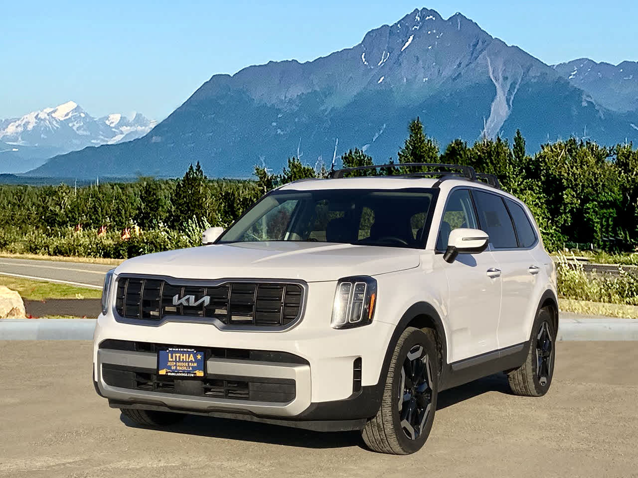 Glacial White Pearl 2025 Kia Telluride S AWD SUV / Crossover All-Wheel Drive 8-Speed Automatic