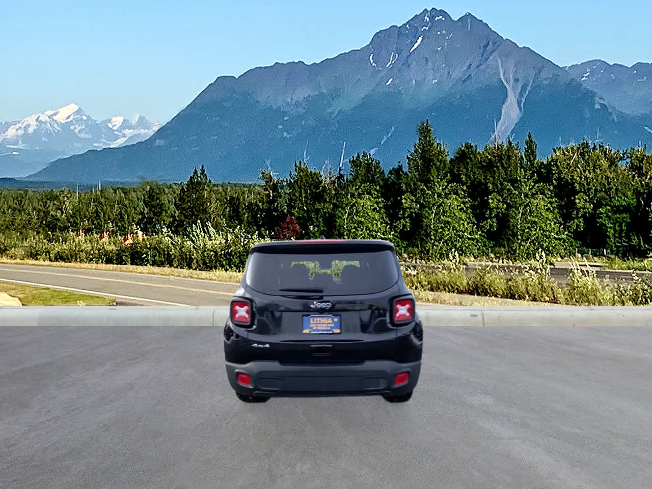 View vehicle photo 4