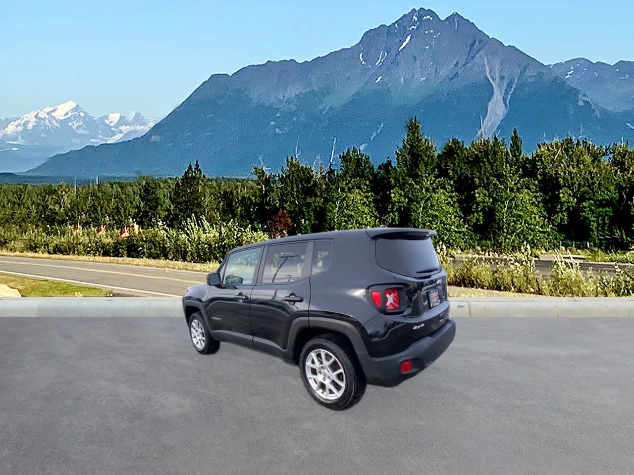 View vehicle photo 3