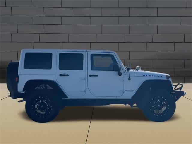 2015 Jeep Wrangler Unlimited Rubicon 9