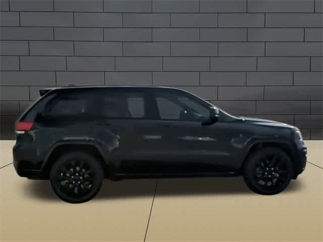 2021 Jeep Grand Cherokee Laredo X 9