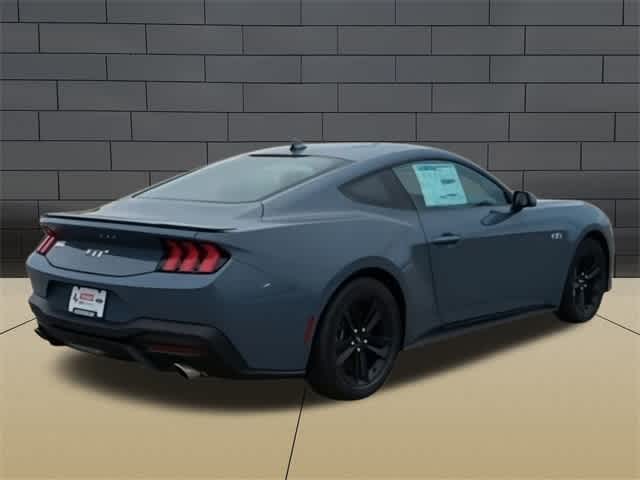 2024 Ford Mustang GT 8