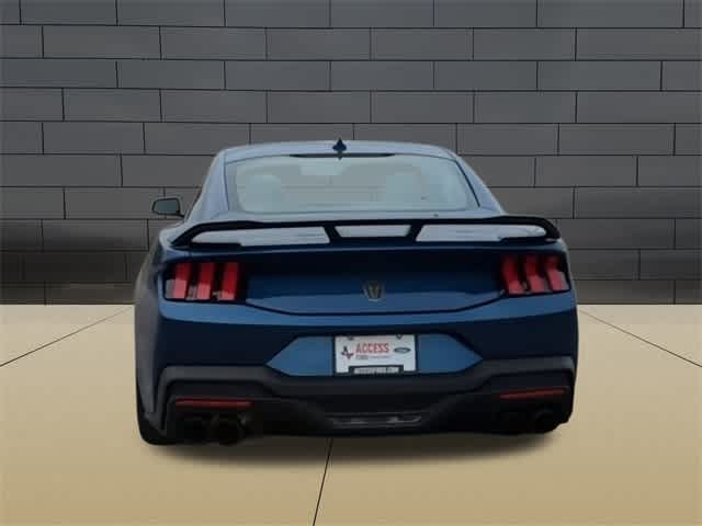 2024 Ford Mustang Dark Horse 7