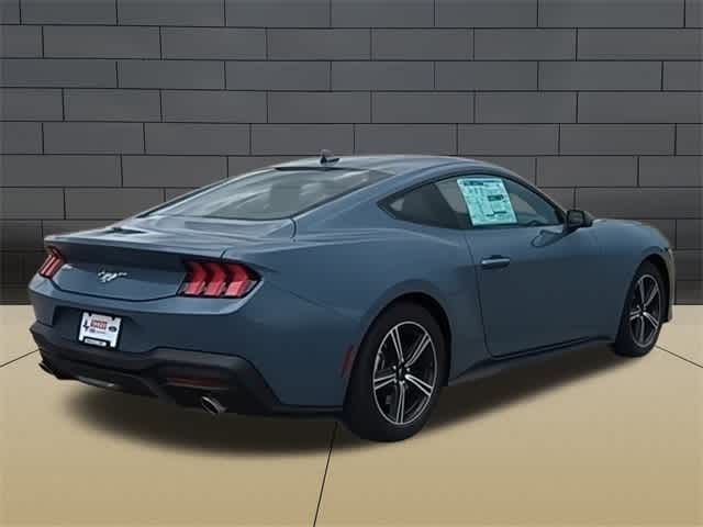 2024 Ford Mustang EcoBoost 8