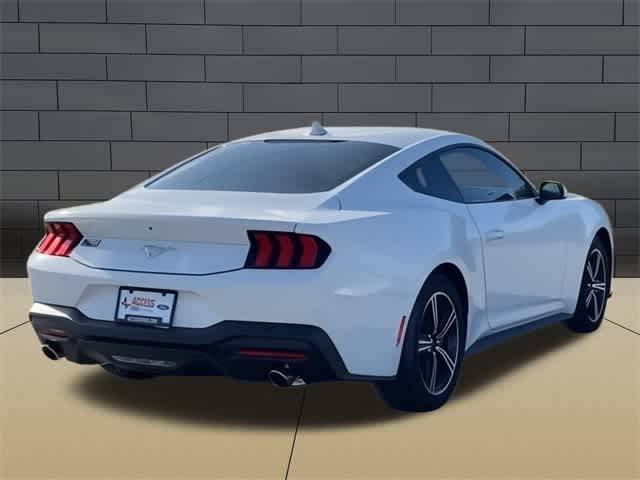 2024 Ford Mustang EcoBoost 8