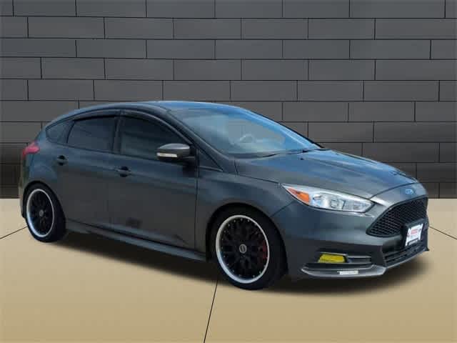 2018 Ford Focus ST 2