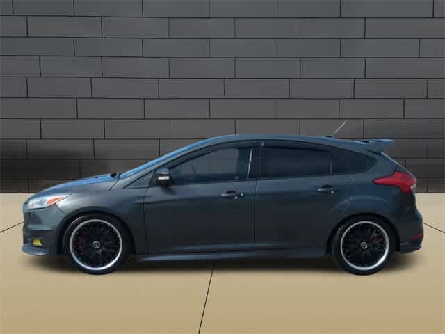 2018 Ford Focus ST 5