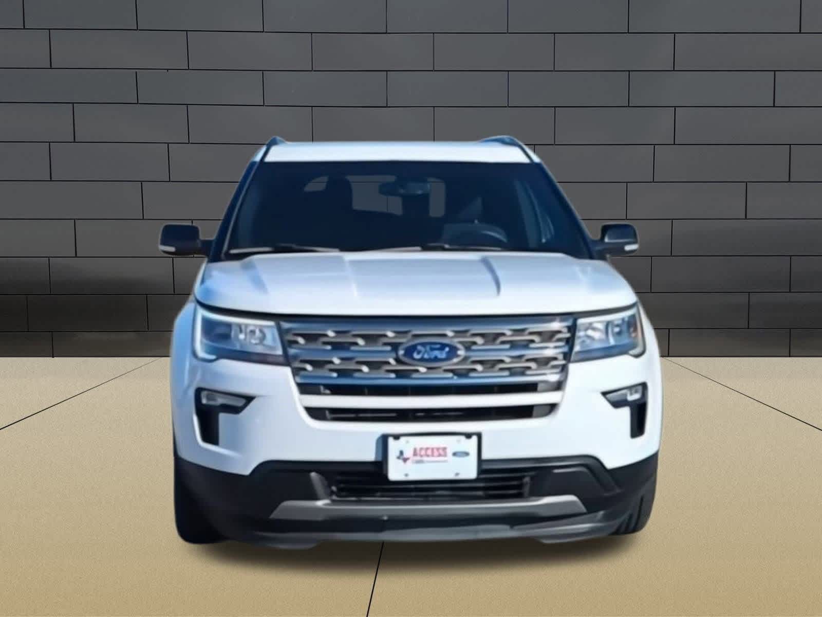 2018 Ford Explorer XLT 3