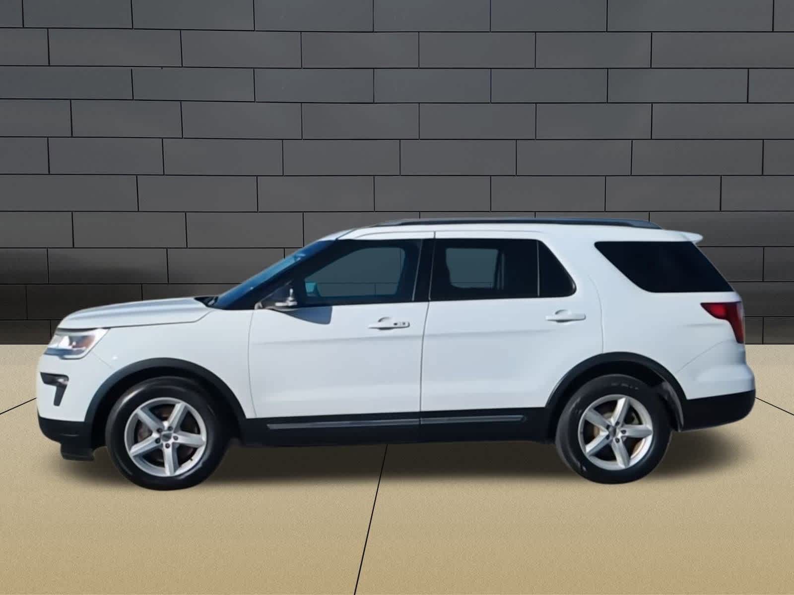 2018 Ford Explorer XLT 5