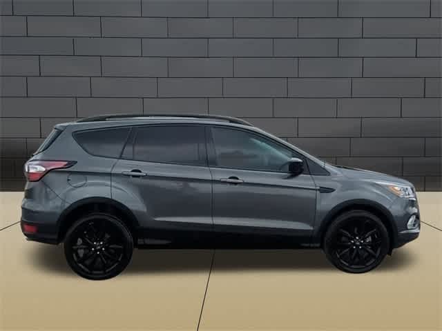 2018 Ford Escape SE 9