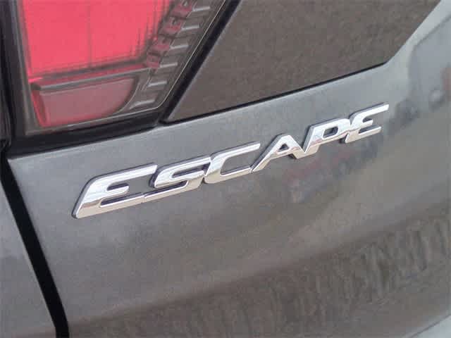 2018 Ford Escape SE 29