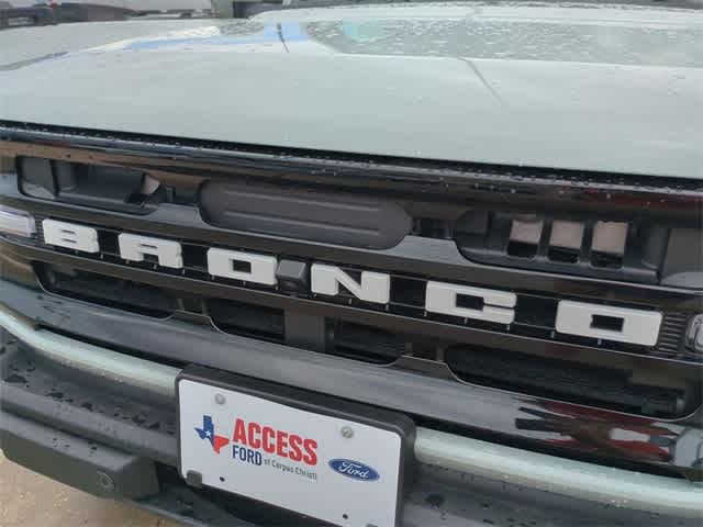 2024 Ford Bronco Outer Banks 30