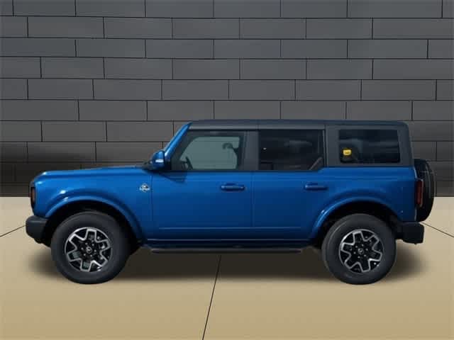 2024 Ford Bronco Outer Banks 5