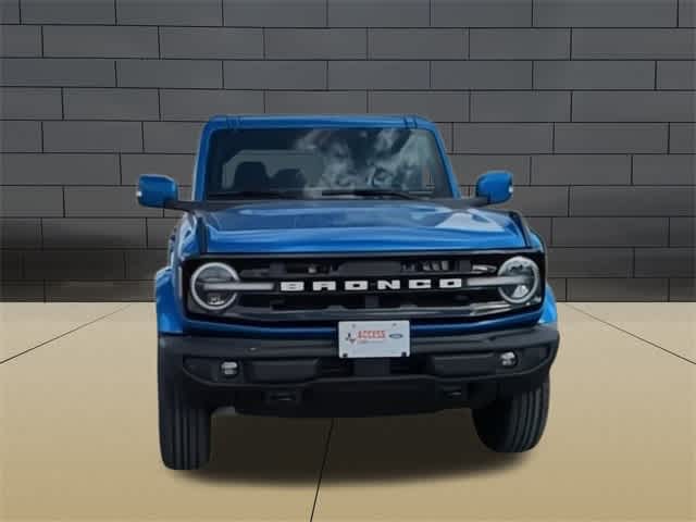 2024 Ford Bronco Outer Banks 3