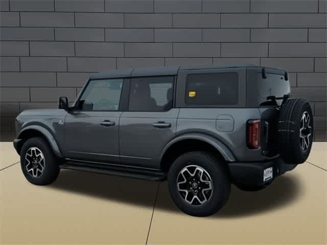 2024 Ford Bronco Outer Banks 6