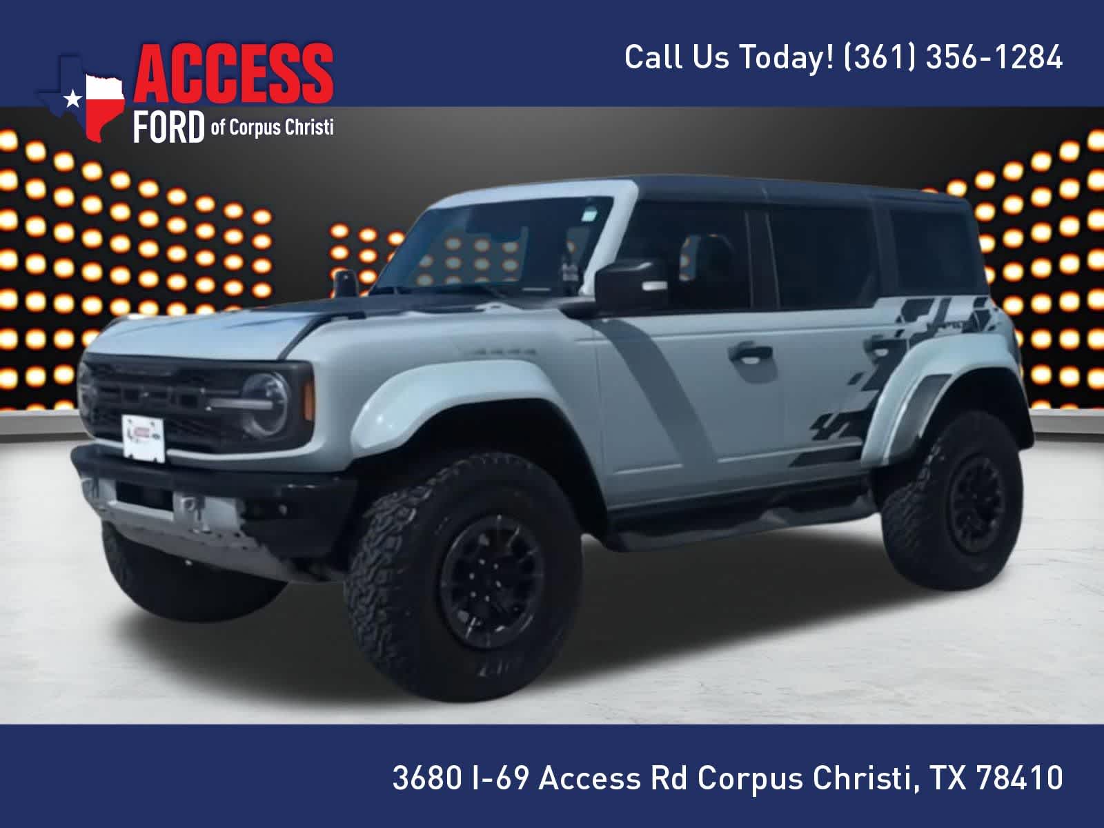 View vehicle photo 4