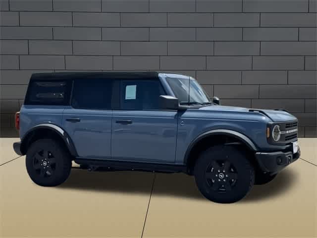 2024 Ford Bronco Black Diamond 2