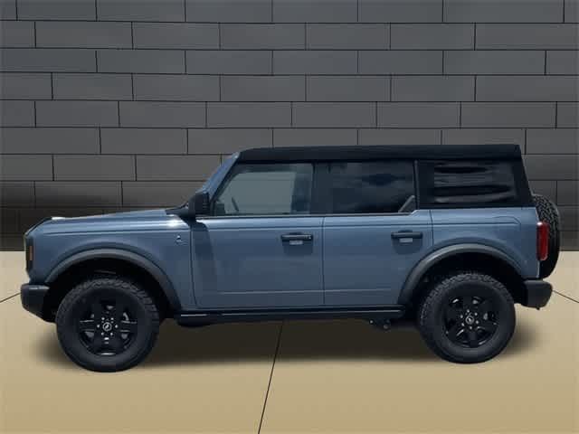 2024 Ford Bronco Black Diamond 5