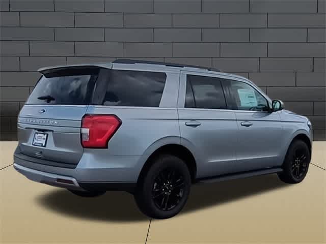 2024 Ford Expedition XLT 8