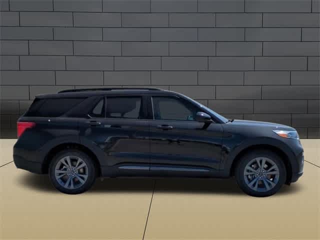 2024 Ford Explorer XLT 9