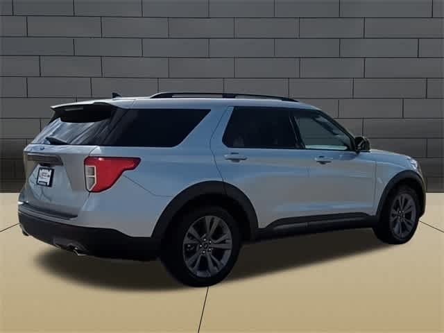 2022 Ford Explorer XLT 8