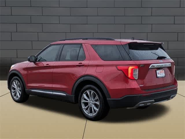 2023 Ford Explorer XLT 4