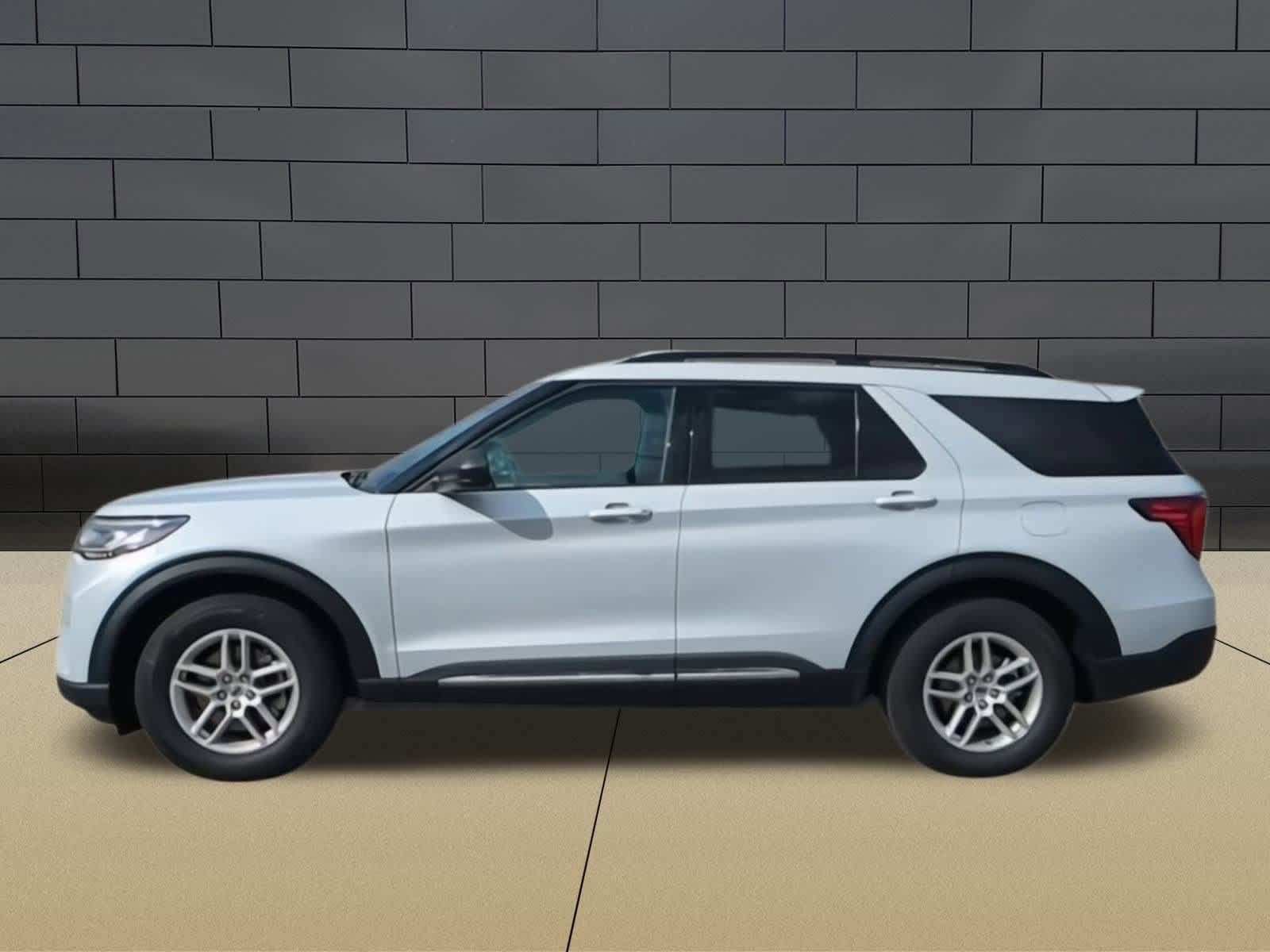 2025 Ford Explorer Active 5