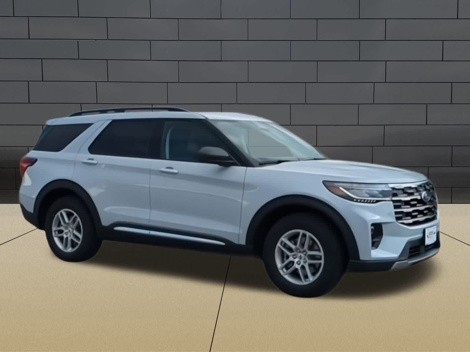 2025 Ford Explorer Active 2