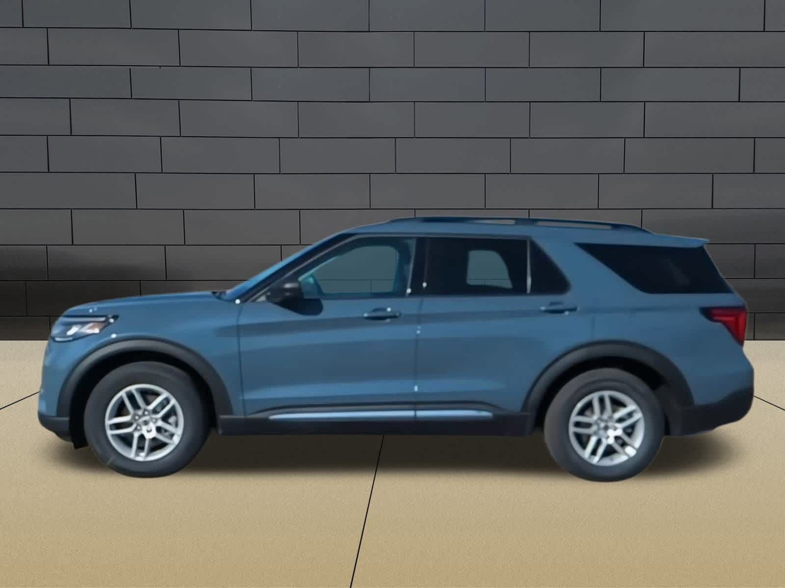 2025 Ford Explorer Active 5