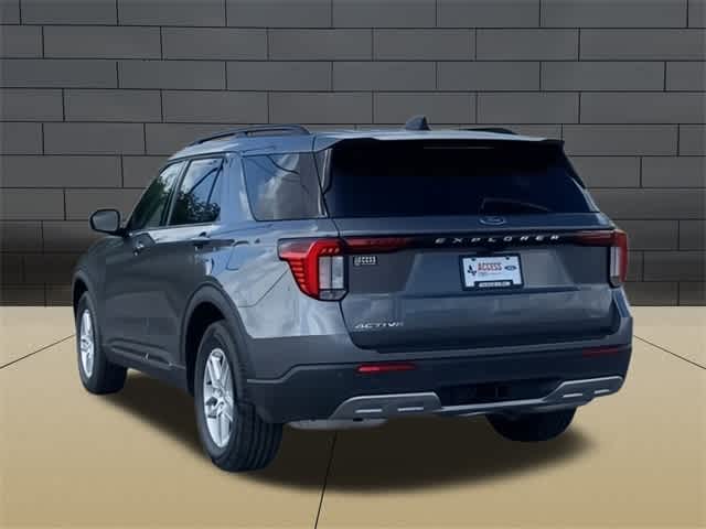 2025 Ford Explorer Active 7