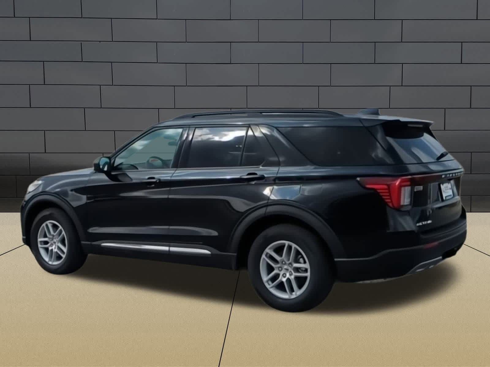 2025 Ford Explorer Active 6