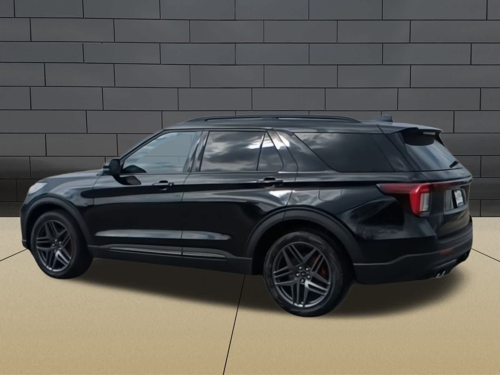 2025 Ford Explorer ST 6