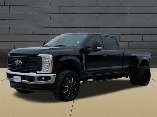 2023 Ford Super Duty F-350 DRW XL 4WD Crew Cab 8 Box 4