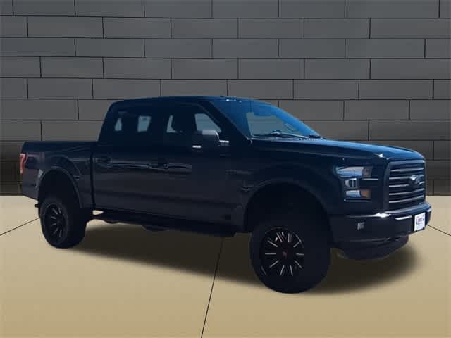 2017 Ford F-150 XLT 4WD SuperCrew 5.5 Box 2