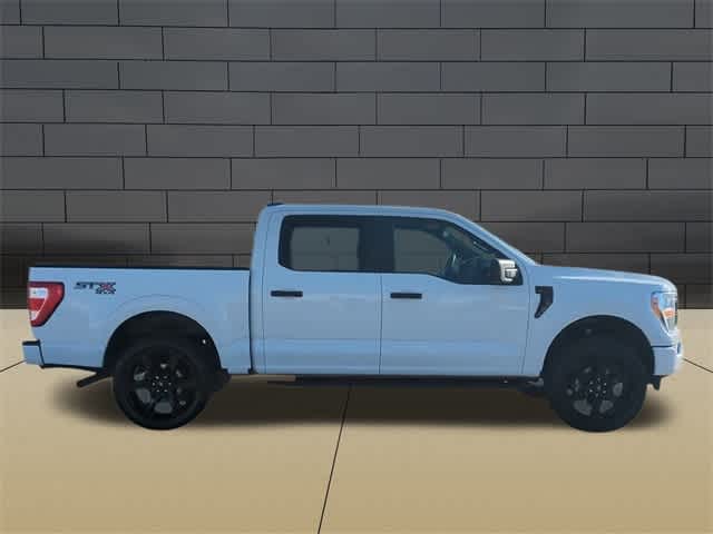 2022 Ford F-150 XL 4WD SuperCrew 5.5 Box 9