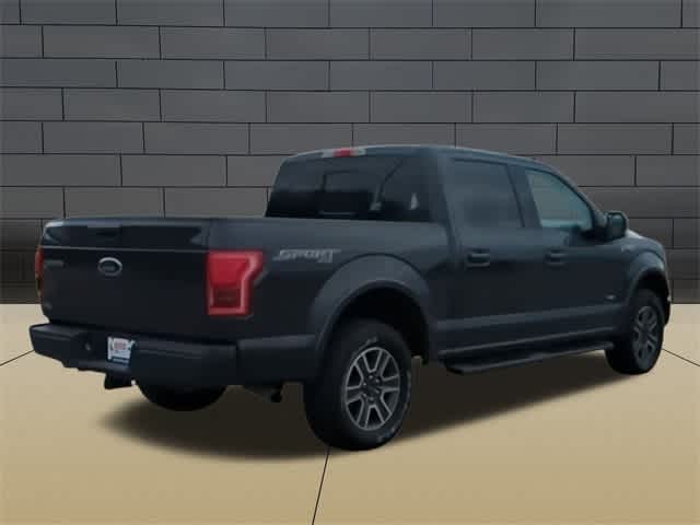 2016 Ford F-150 Lariat 4WD SuperCrew 145 8