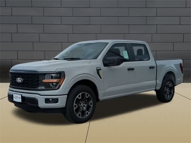 2024 Ford F-150 STX 2WD SuperCrew 5.5 Box 4